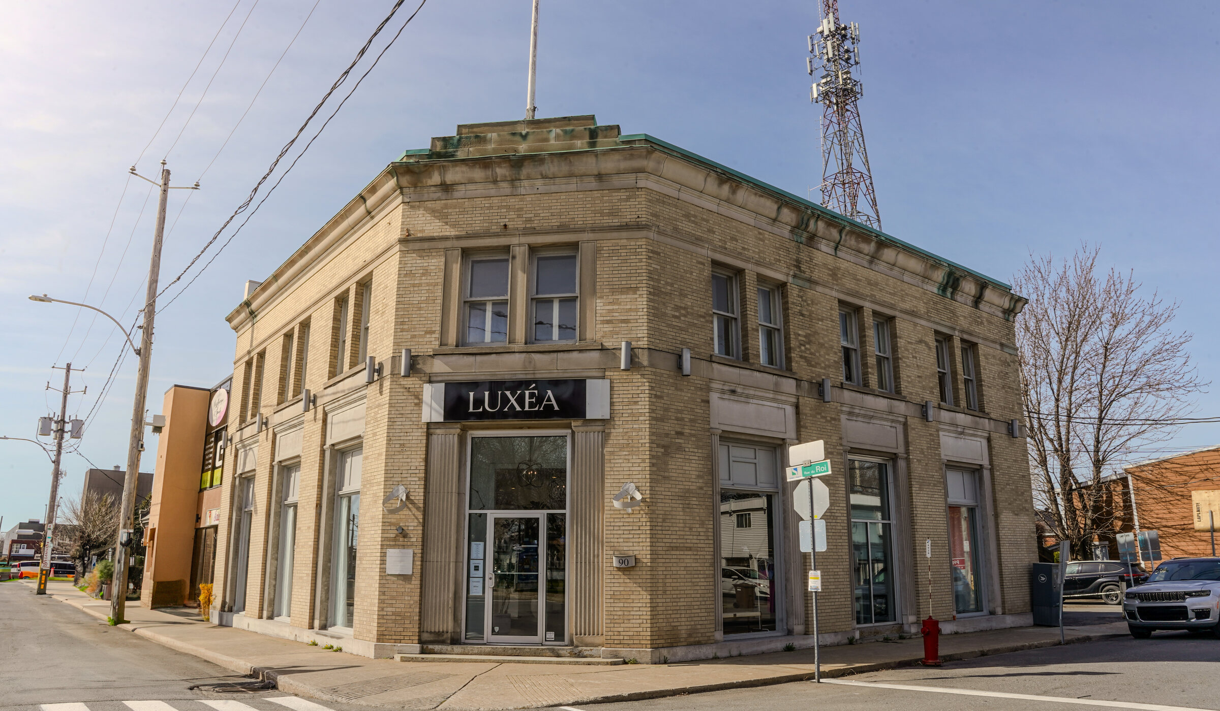 La Maison LUXÉA — façade extérieure du bâtiment patrimonial à Sorel-Tracy